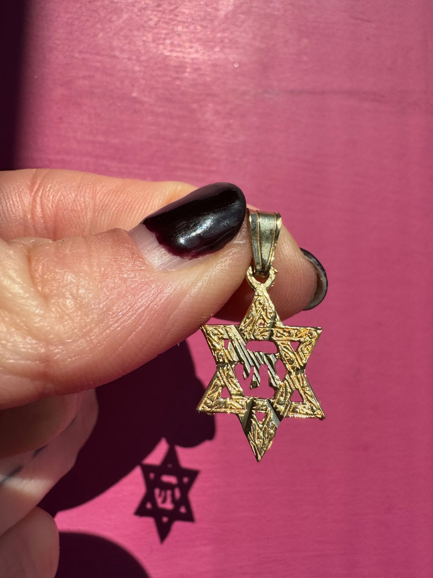14k engraved Star of David chai charm