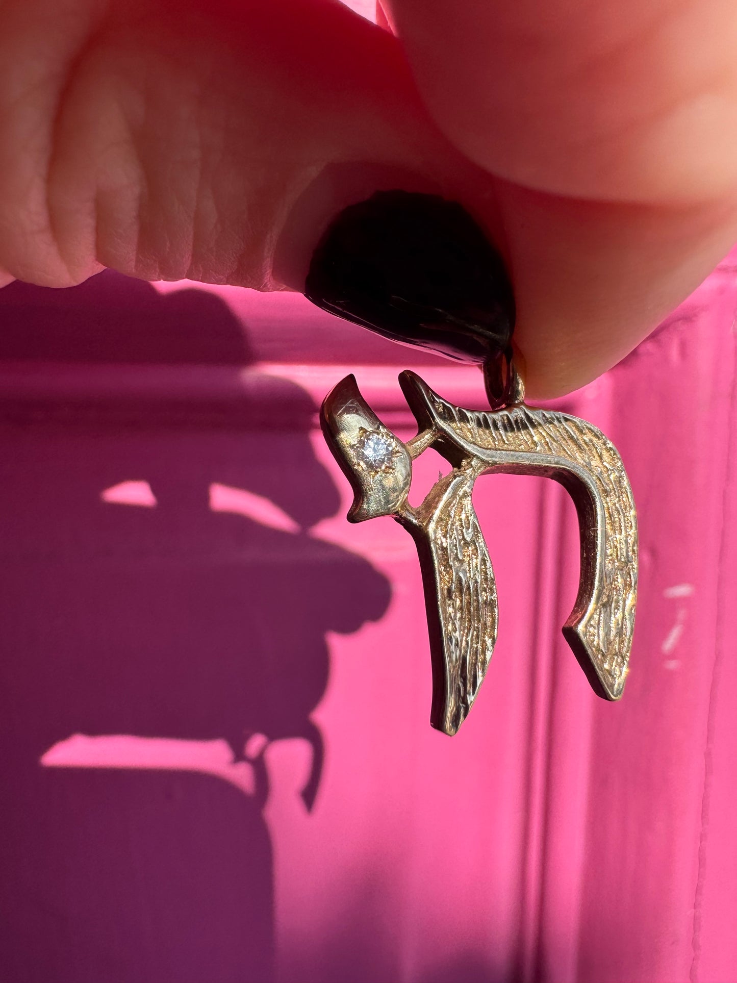 14k with star set diamond chai charm