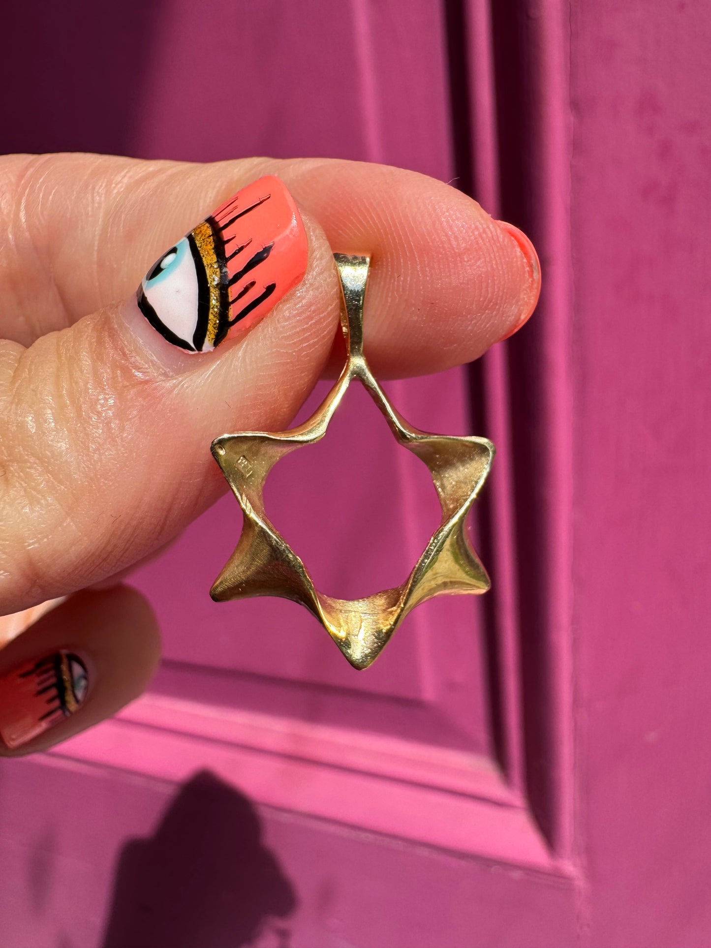 14k artistic Star of David