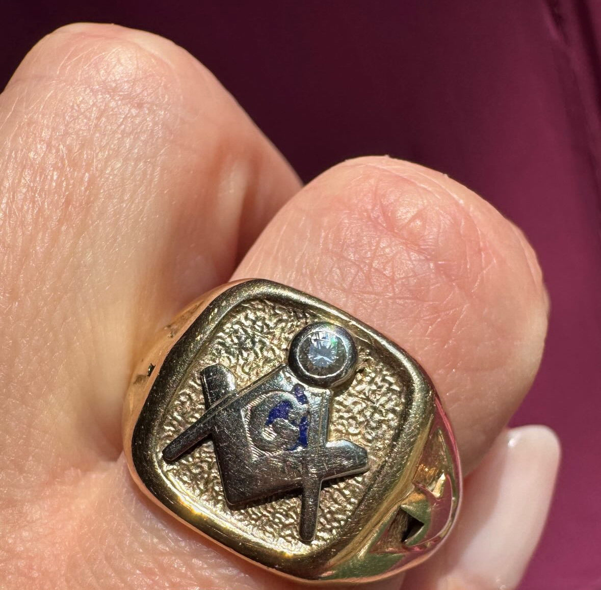 10K Masonic ring w/Diamond