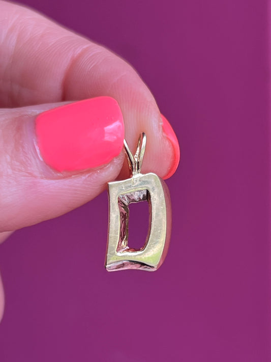 14k “D” charm