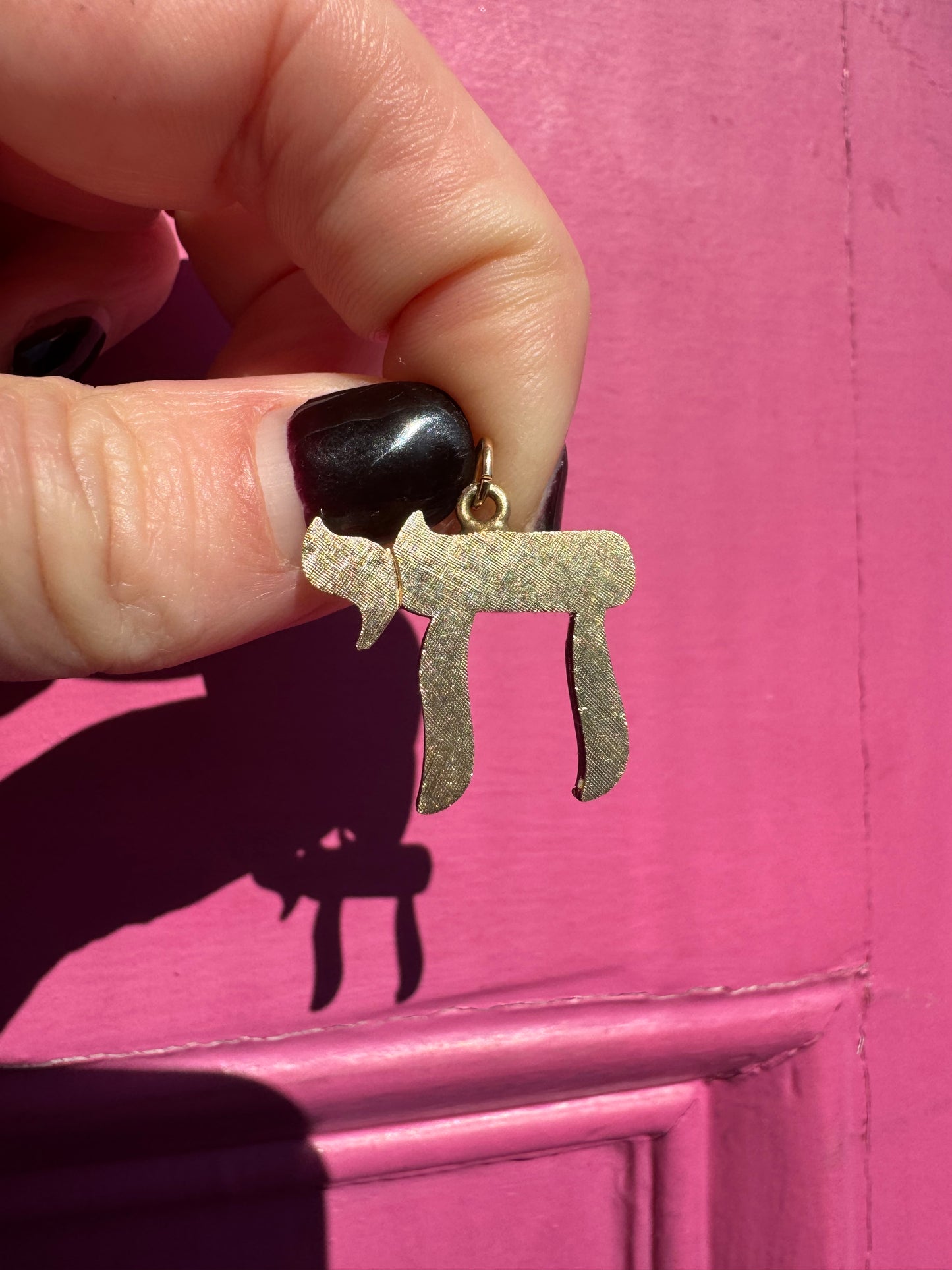 14k Florentine finish chunky chai charm