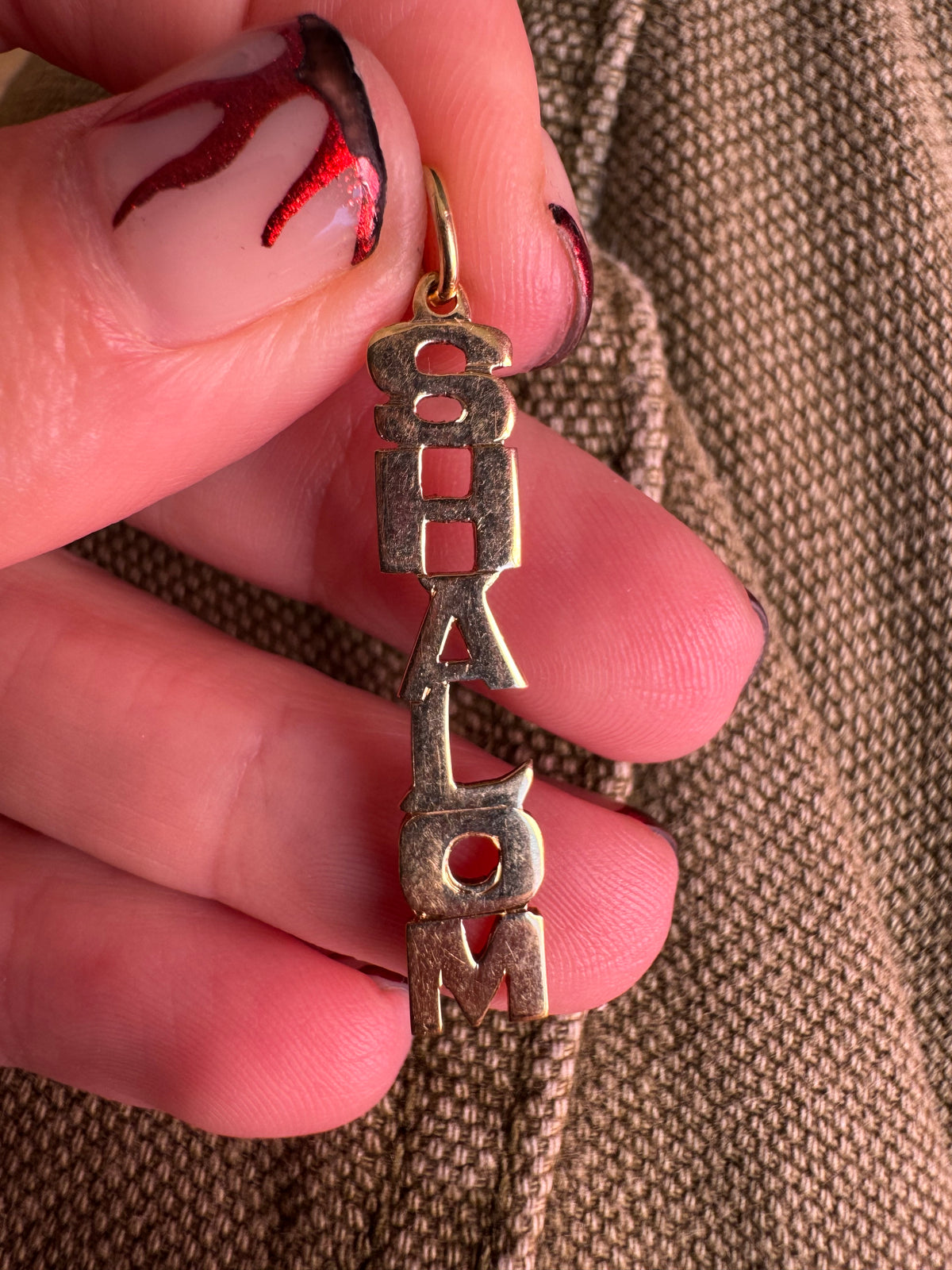 14k shalom charm