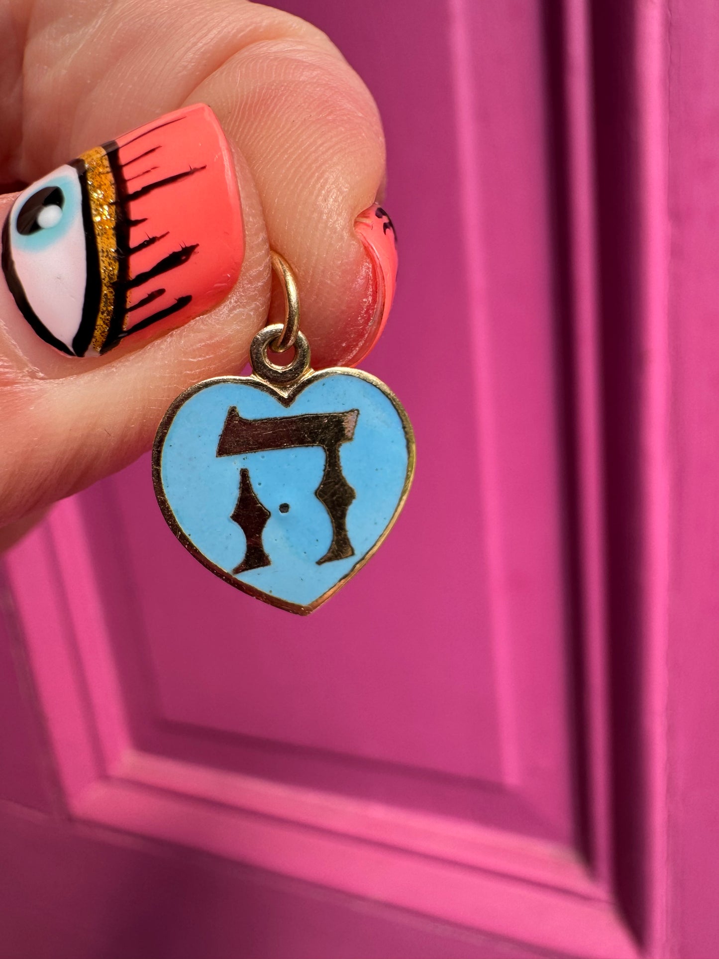 14k Hay Hebrew letter charm
