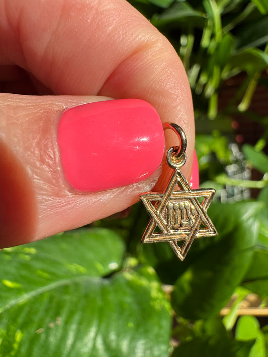 14k small vintage Star of David charm