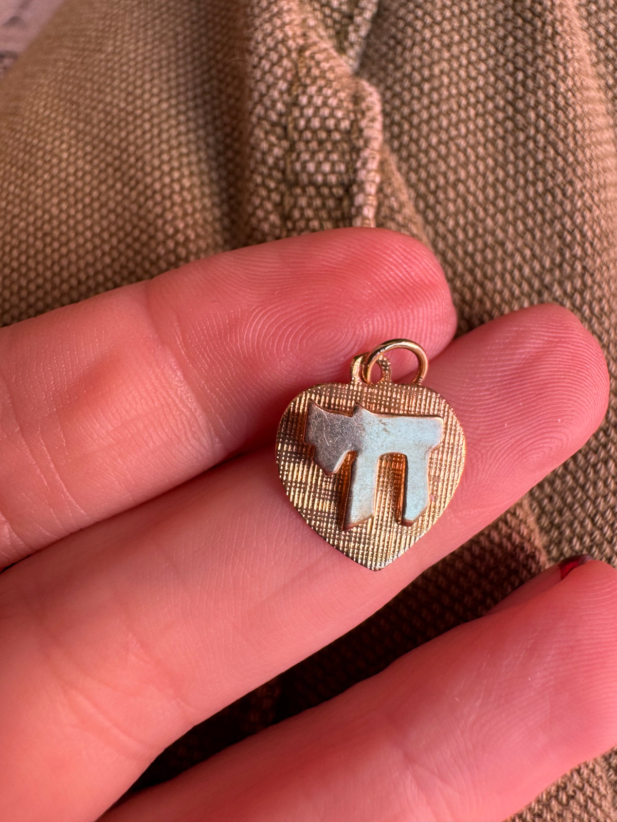 14k heart chai charm