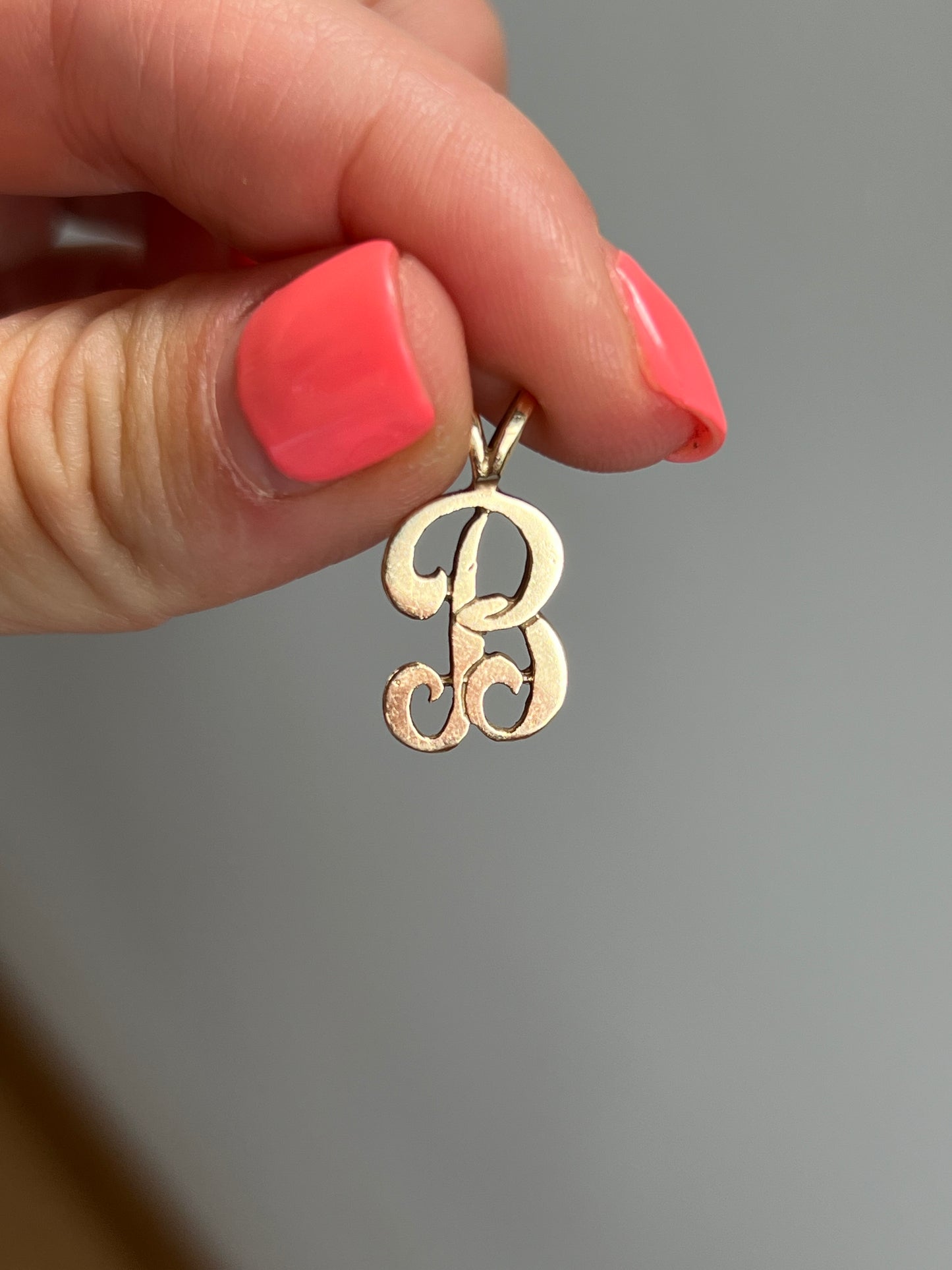 14k B charm