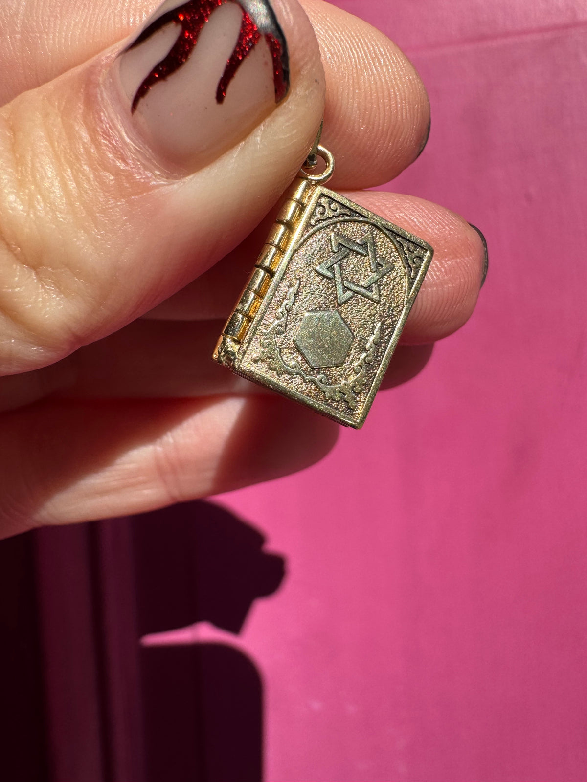 14k siddur charm