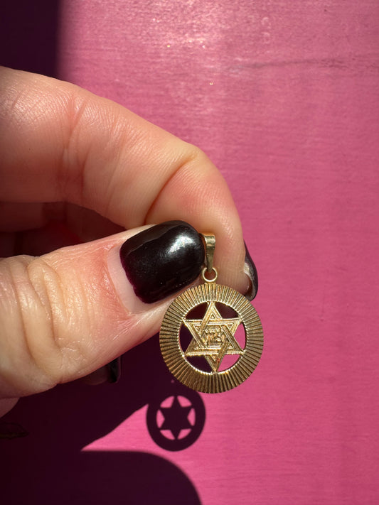 14k engine turned star Zion charm